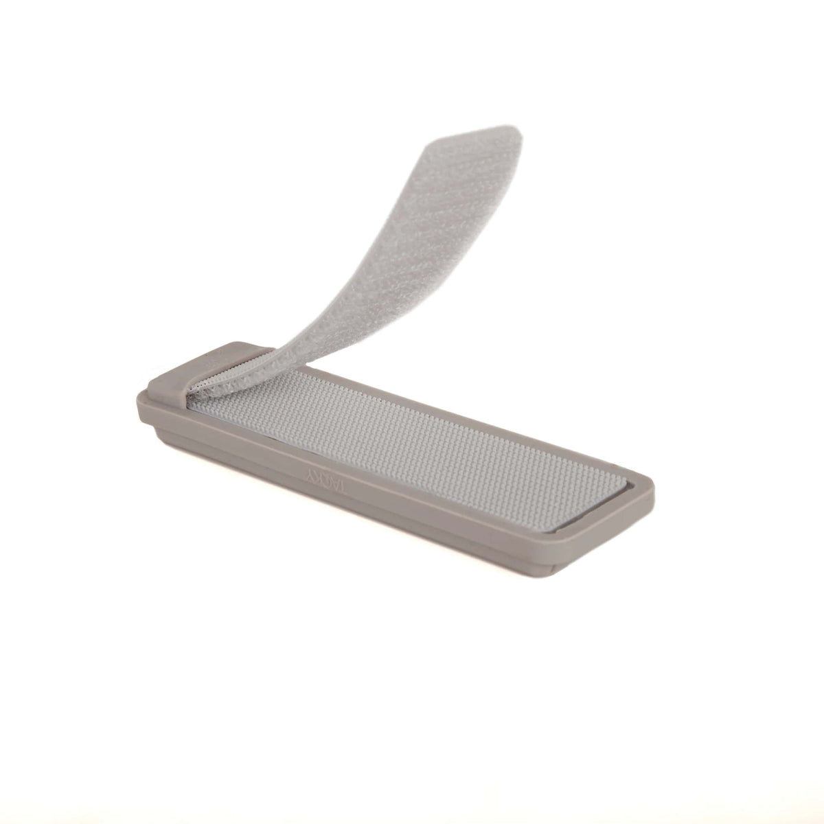 816332016608 Fishpond Tacky Fly Dock MagPad Magnetic Fly Fishing Patch Fly Holder Back Velcro Detail
