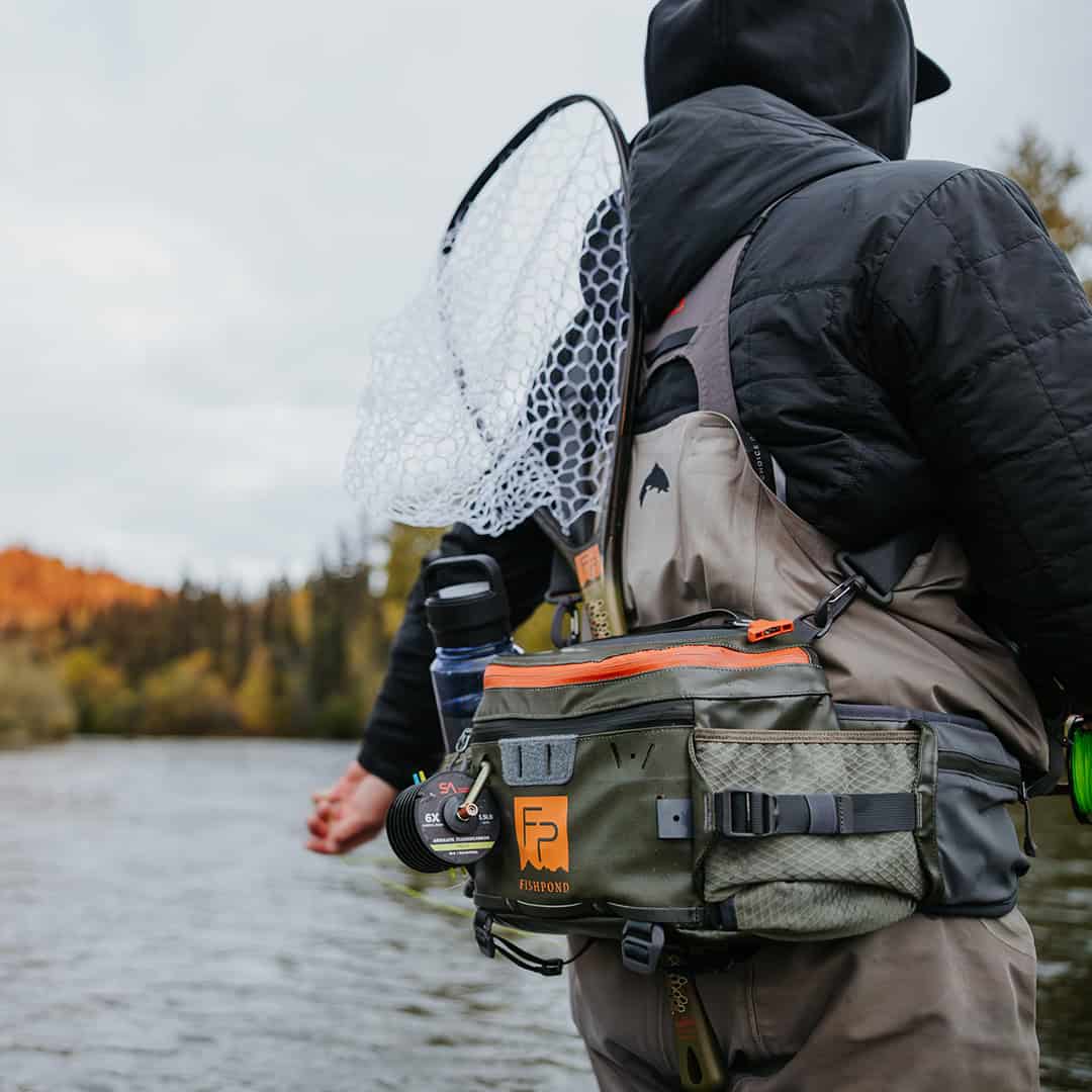 New 2025 816332016219 Fishpond Stormshadow Lumbar Pack Water Resistant Fly Fishing Waist Pack Casting a fly rod