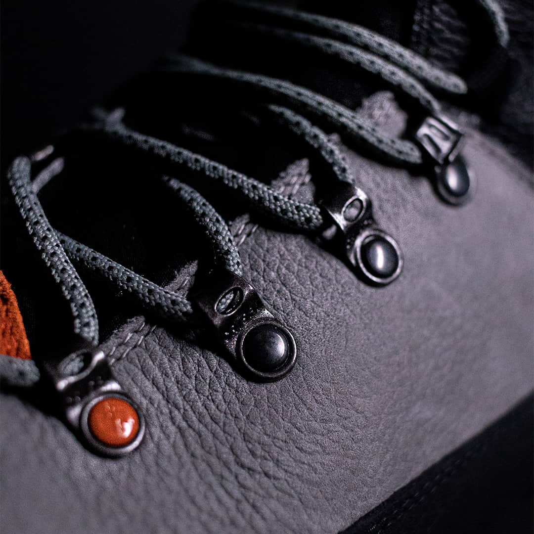 8013180350638 CRISPI Lapponia Lightweight Hunting Boot Laces Closeup