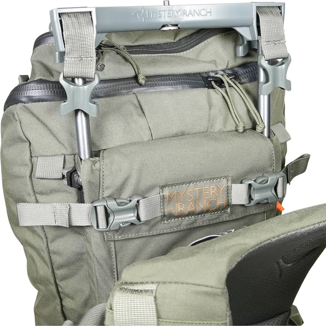 888564203194 Mystery Ranch Pop Up 30 Hunting Backpack 112822 Foliage Popup Frame Cap Detail