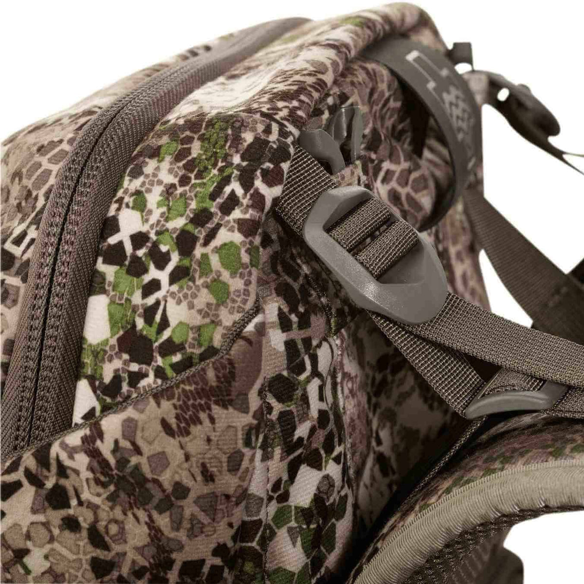 Badlands Packs 2200 Hunting Backpack 2020 Model Approach Camo Back Top Pocket