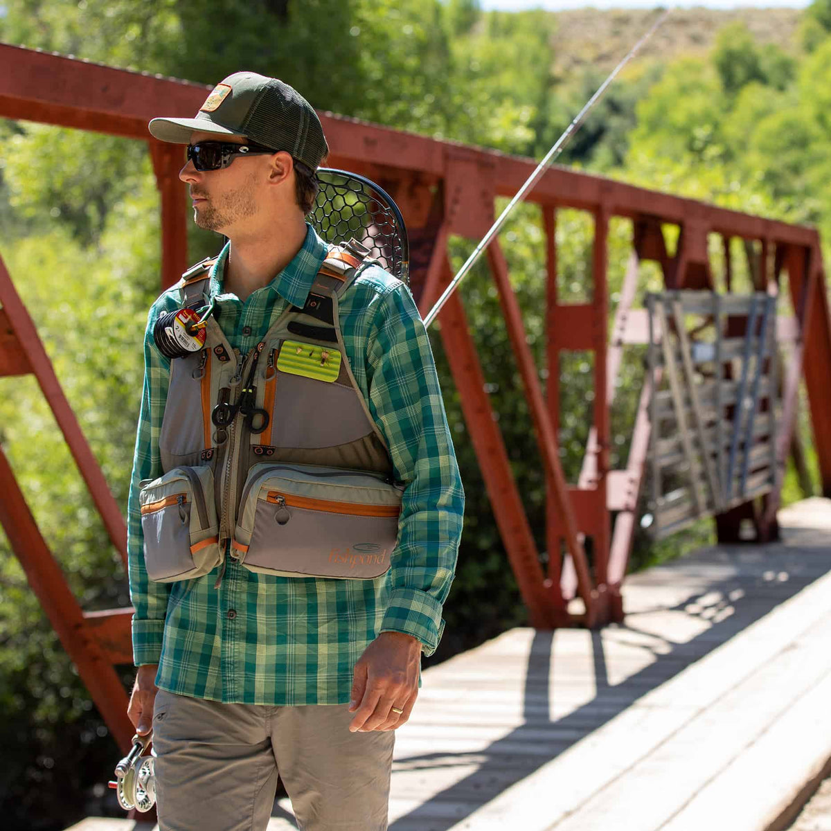 Fishpond Upstream Vest Mens Technical Fishing Vest Front On Eagle Bridge