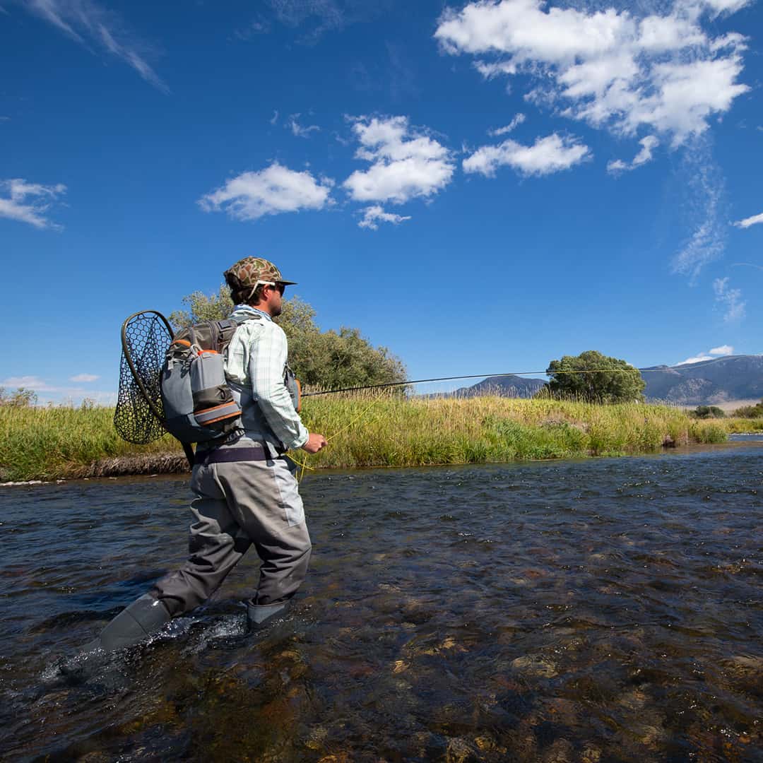 RLBK 816332014956 Fishpond Ridgeline Fishing and Travel Backpack Walking Up River