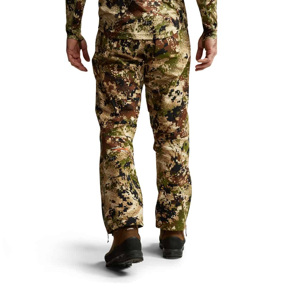 SITKA Big Game Hunting 2021 50255 Mens Dew Point Hunting Rain Pants Optifade Subalpine Studio Back Walking