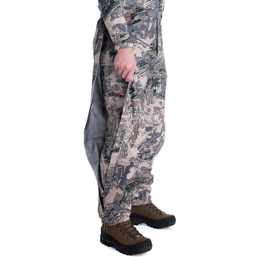 SITKA Gear Cloudburst Rain Pant Optifade Open Country Full Length Zipper Detail