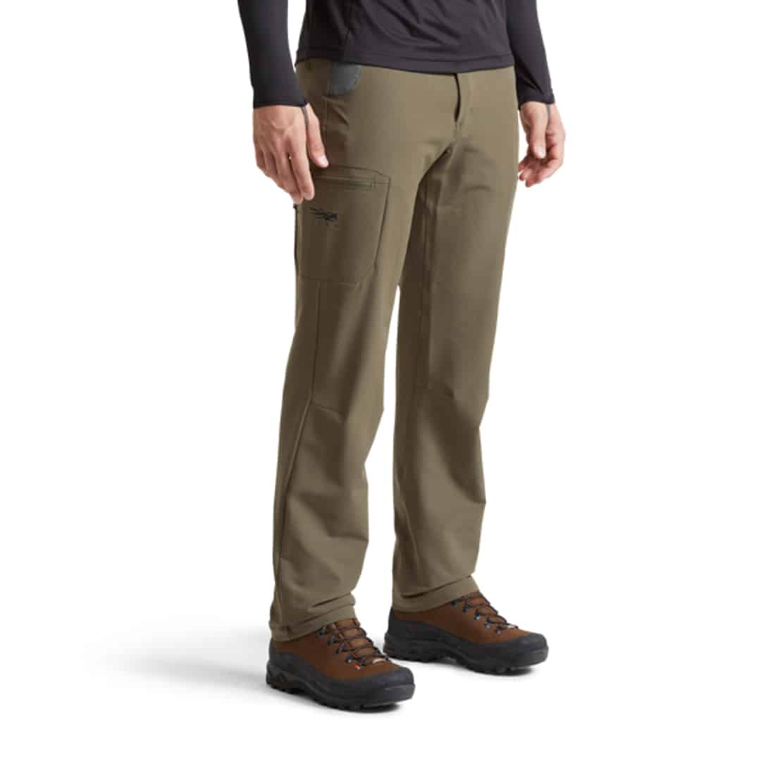 SITKA 2021 50232 Men's Traverse Pant Pyrite Studio Angle