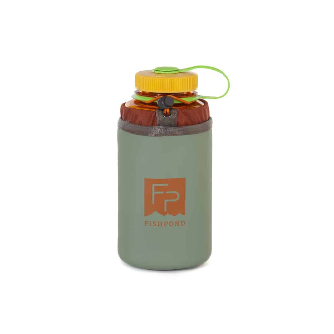 TWBH-EY 816332015250 Fishpond Thunderhead Water Bottle Holder Eco Yucca Front With Water Bottle
