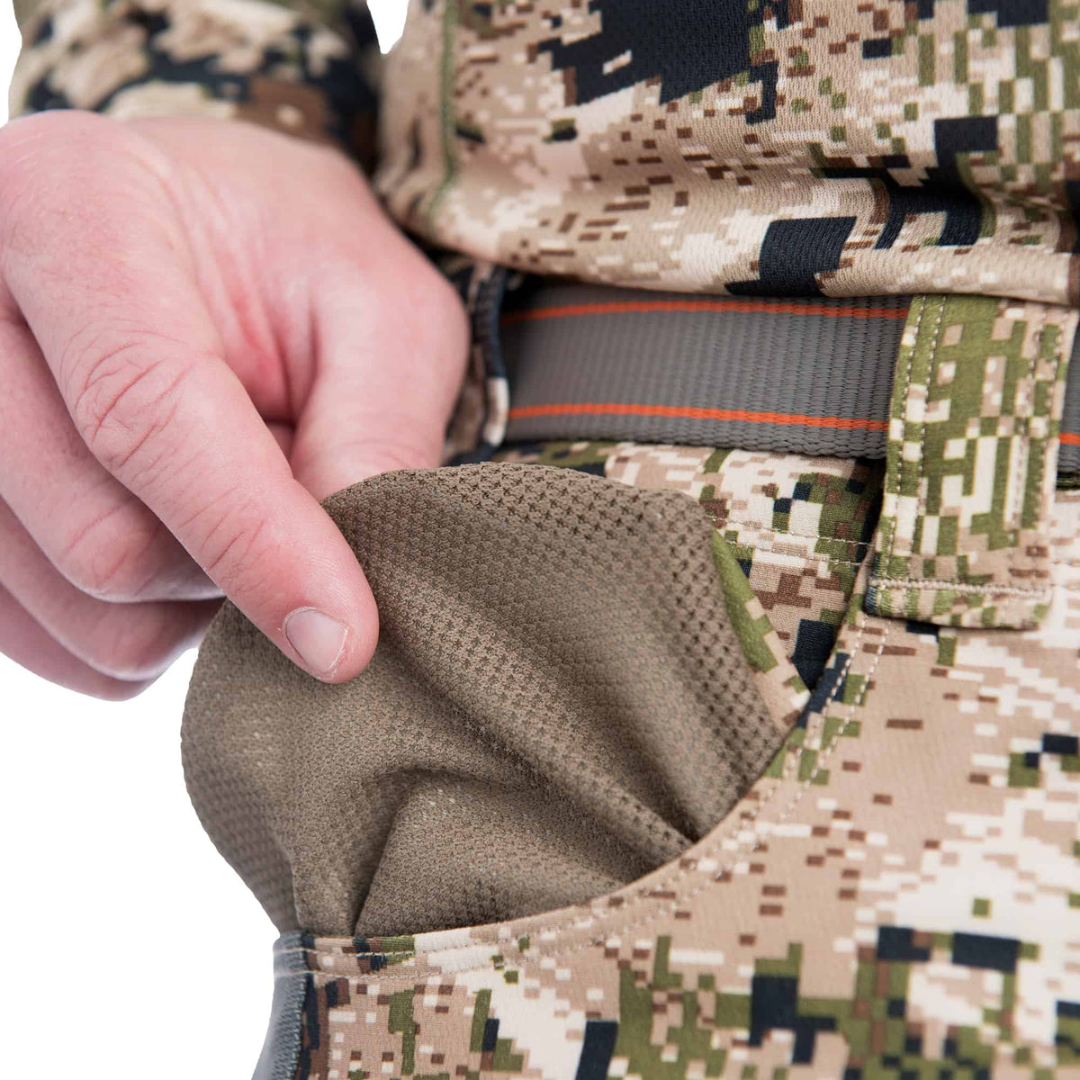 sitka traverse pant optifade subalpine mesh backed pockets detail