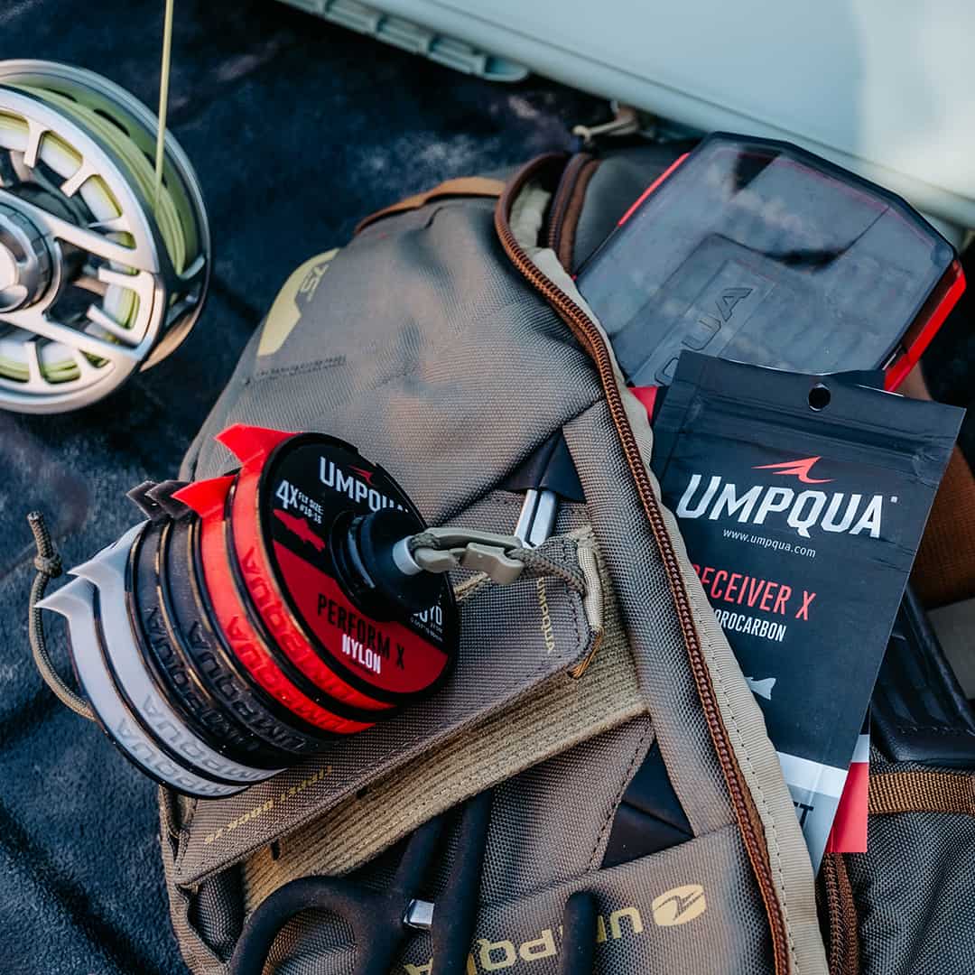 umpqua zs2 tippet dock holder olive square 35275-052857239393 on waist pack