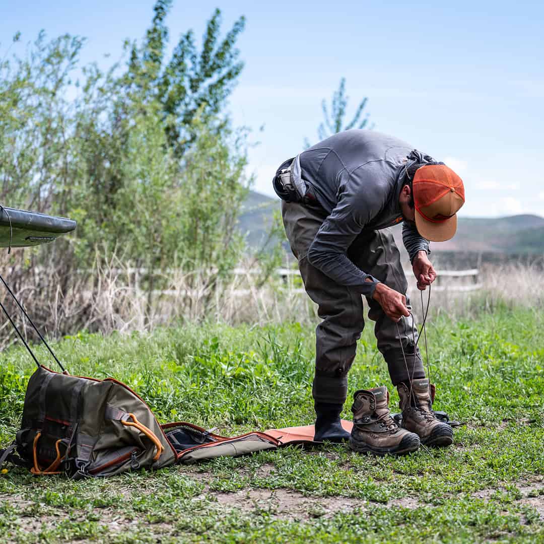 816332016165 Wader Bag Fishpond Cimarron Wader Storage Bag Review For Fly Fishing Gearing Up