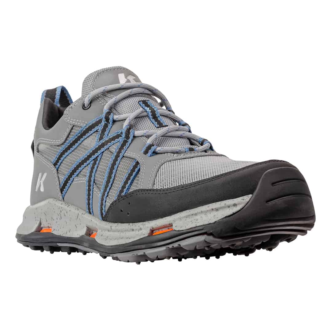 096351105754 korkers all axis wading shoe fly fishing wading shoe with trailtrac sole three quarter view front