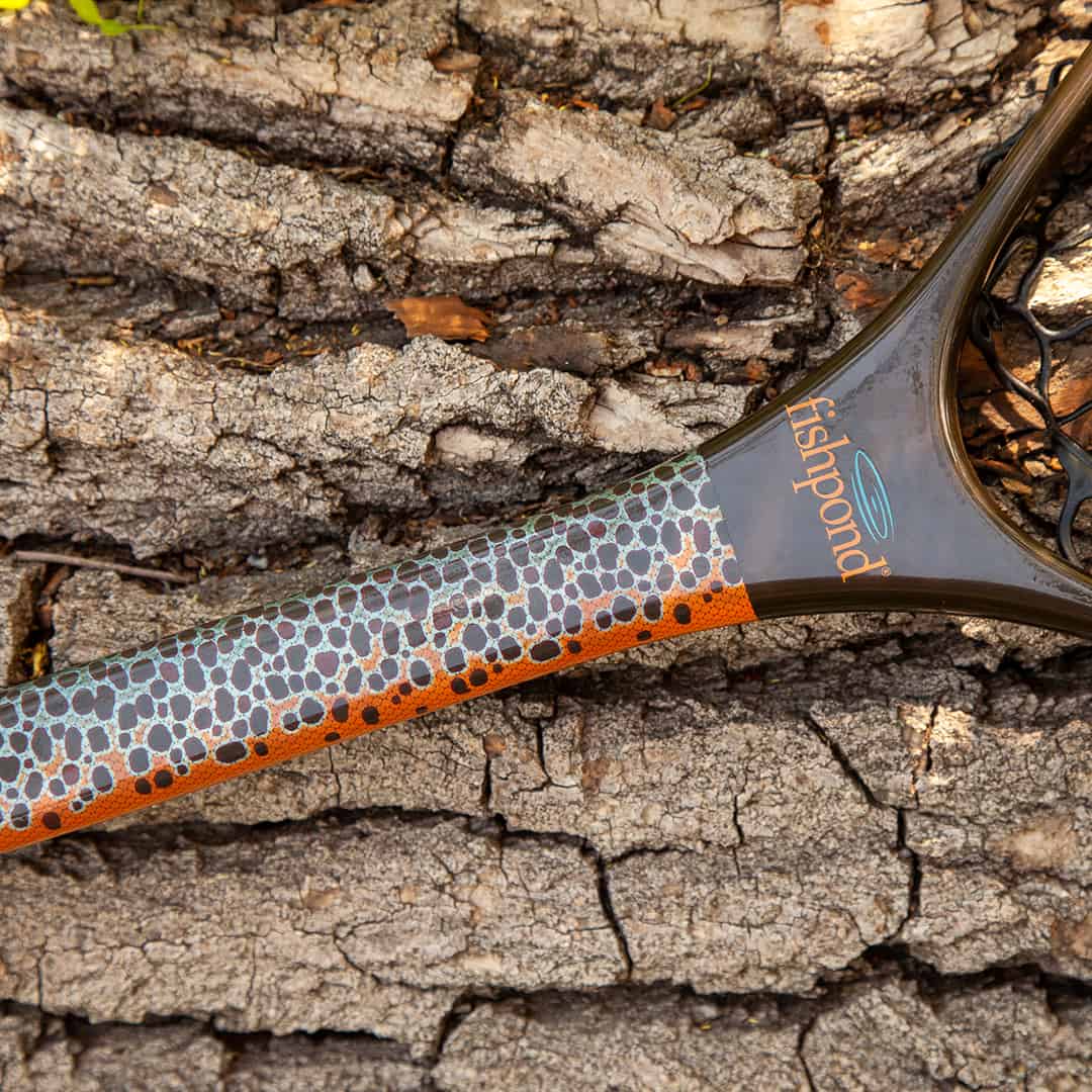 NMLN-SE 816332014925 Fishpond Nomad Mid Length Net Brown Trout Slab Limited Edition On Wood