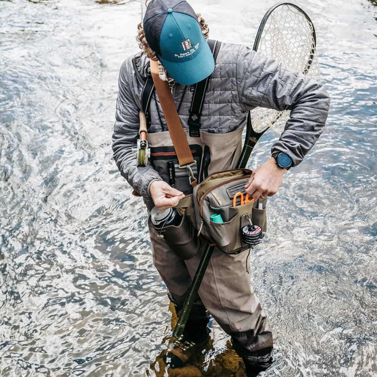 トップス north river sideSupreme Small Box Umpqua Ledges 500 Fly Fishing Waist Pack | Umpqua Waist Pack