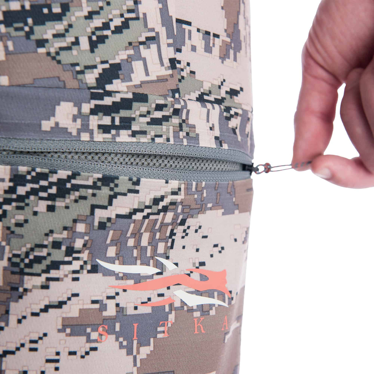 sitka traverse pant optifade open country performance hunting pant zipper pocket detail